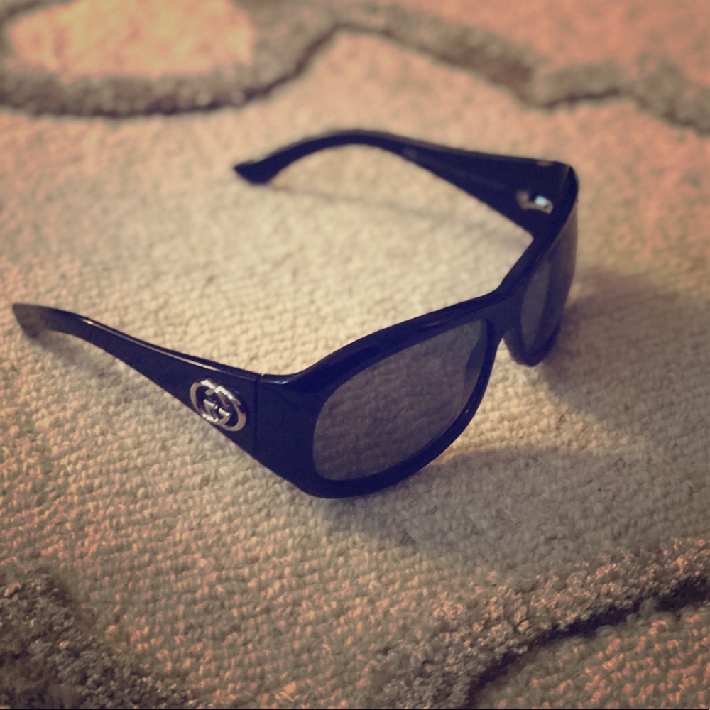 Gucci Black Sunglasses (with case)